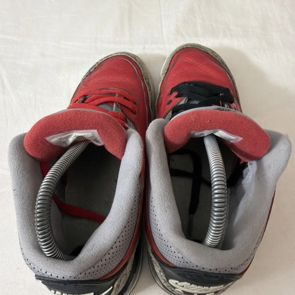 Nike Air Jordan 3 Retro Size 7Y‎ Or 8.5 Women Unite Fire Red Cement CQ0488-600